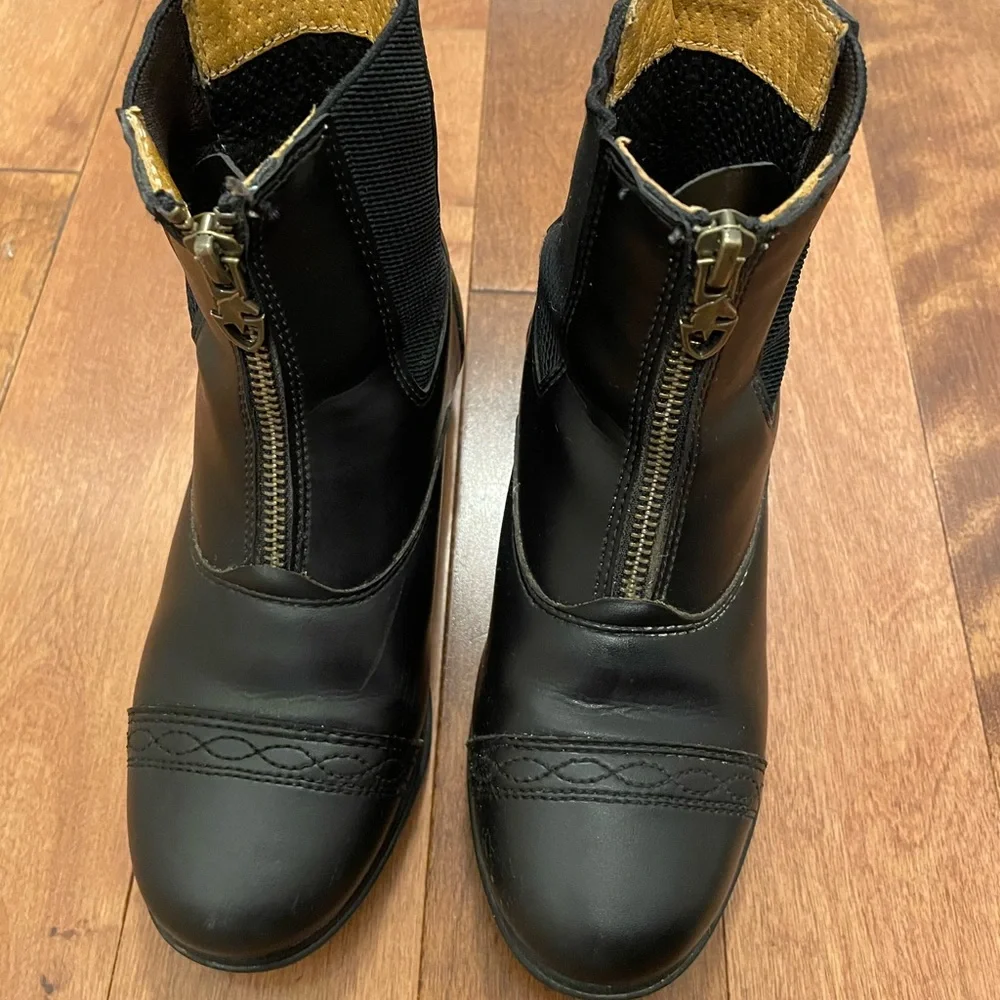 Black Kids Boots - Picture 2 of 8